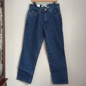 Men’s Relaxed Fit Gap Jeans in stonewashed finish 
33 x 36 NWT